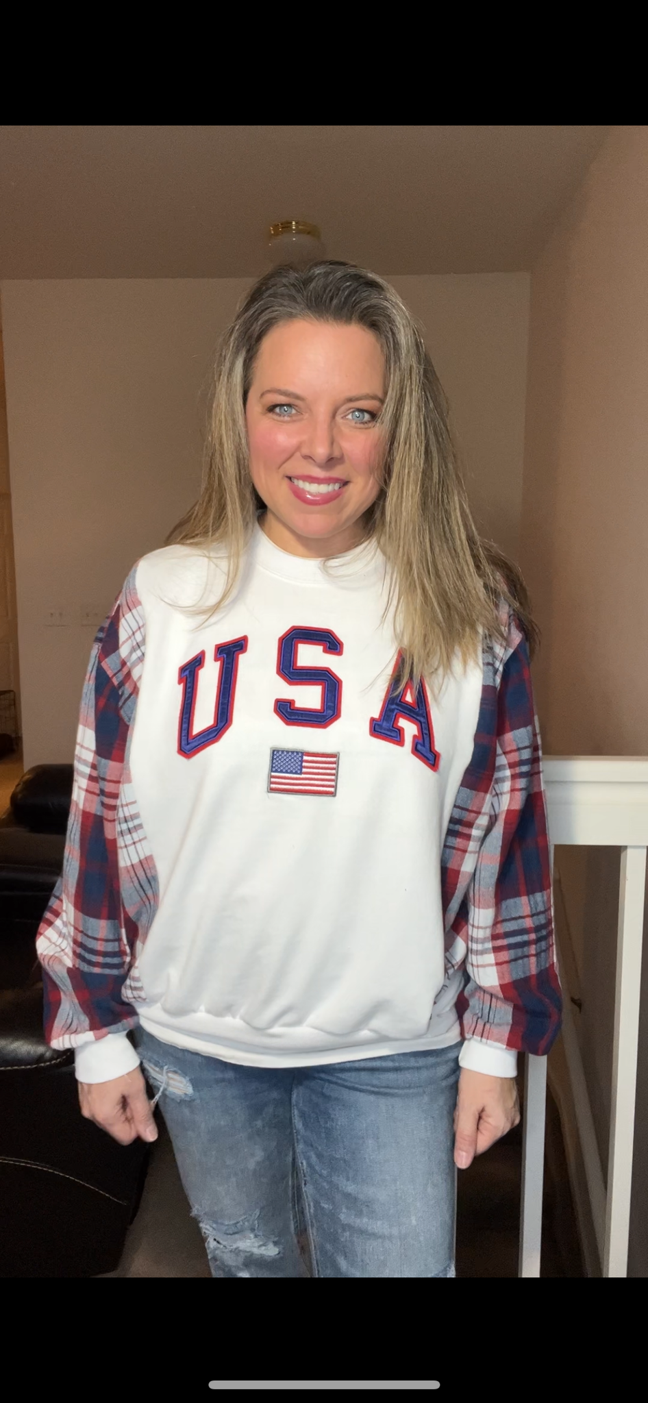 Upcycled USA – women’s small – midweight sweatshirt with flannel sleeves￼