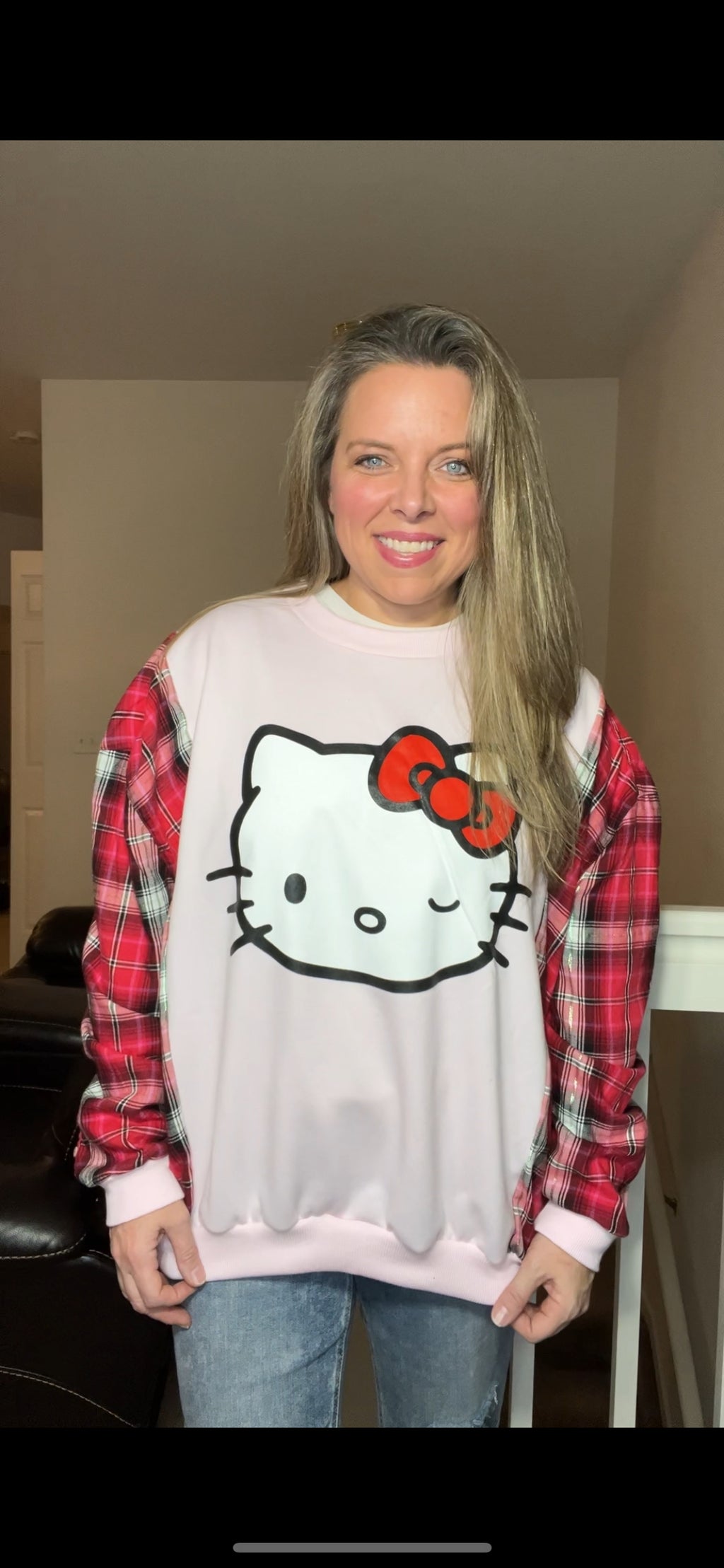 Hello Kitty - woman’s XL/1X - thin sweatshirt with thin flannel sleeves ￼
