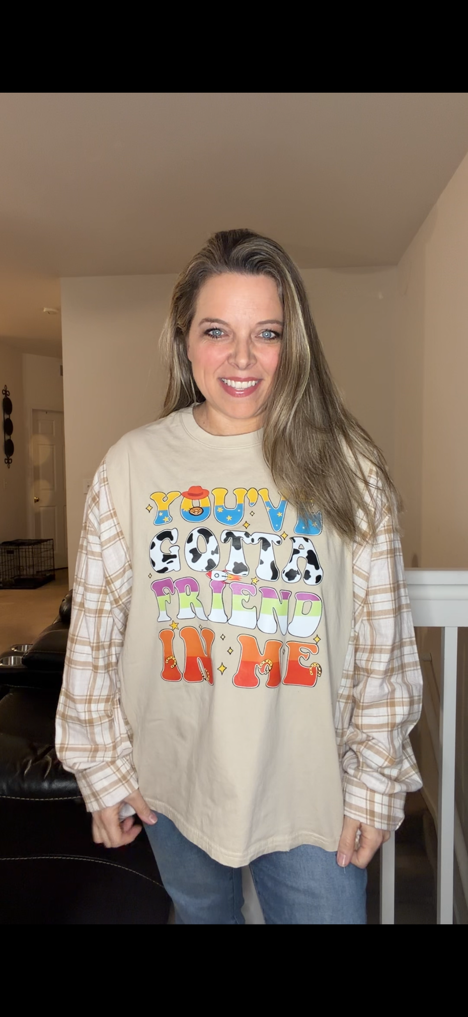 Upcycled Friend - women's XL T-shirt with flannel sleeves