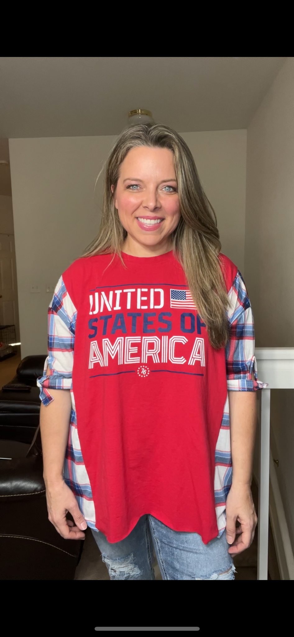 Upcycled USA – women’s￼ XL tshirt with short, thin flannel sleeves￼