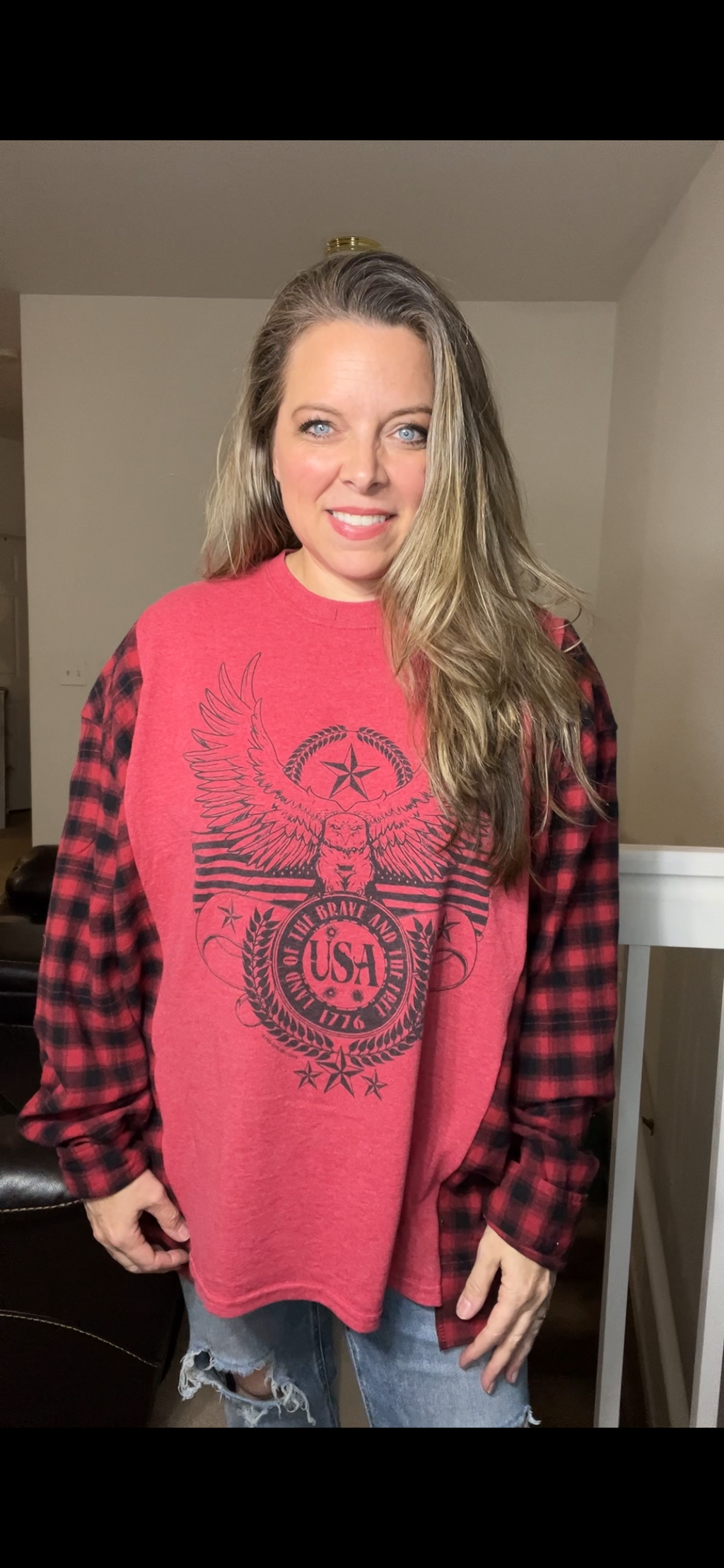 Upcycled USA eagle – women’s 3X/4X T-shirt with flannel sleeves