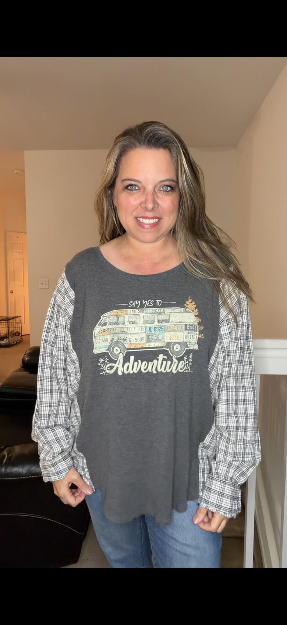 Upcycled Adventure bus - women's 1X T-shirt with cotton sleeves