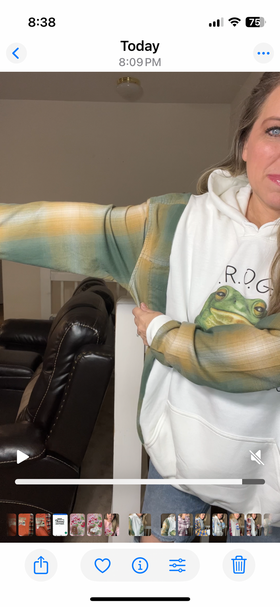 Upcycled Frog – women’s 3X/4X midweight sweatshirt with flannel sleeves