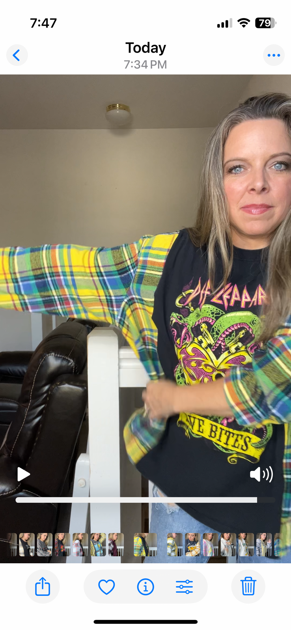 Upcycled Deaf leppard – women’s XL T-shirt with flannel sleeves