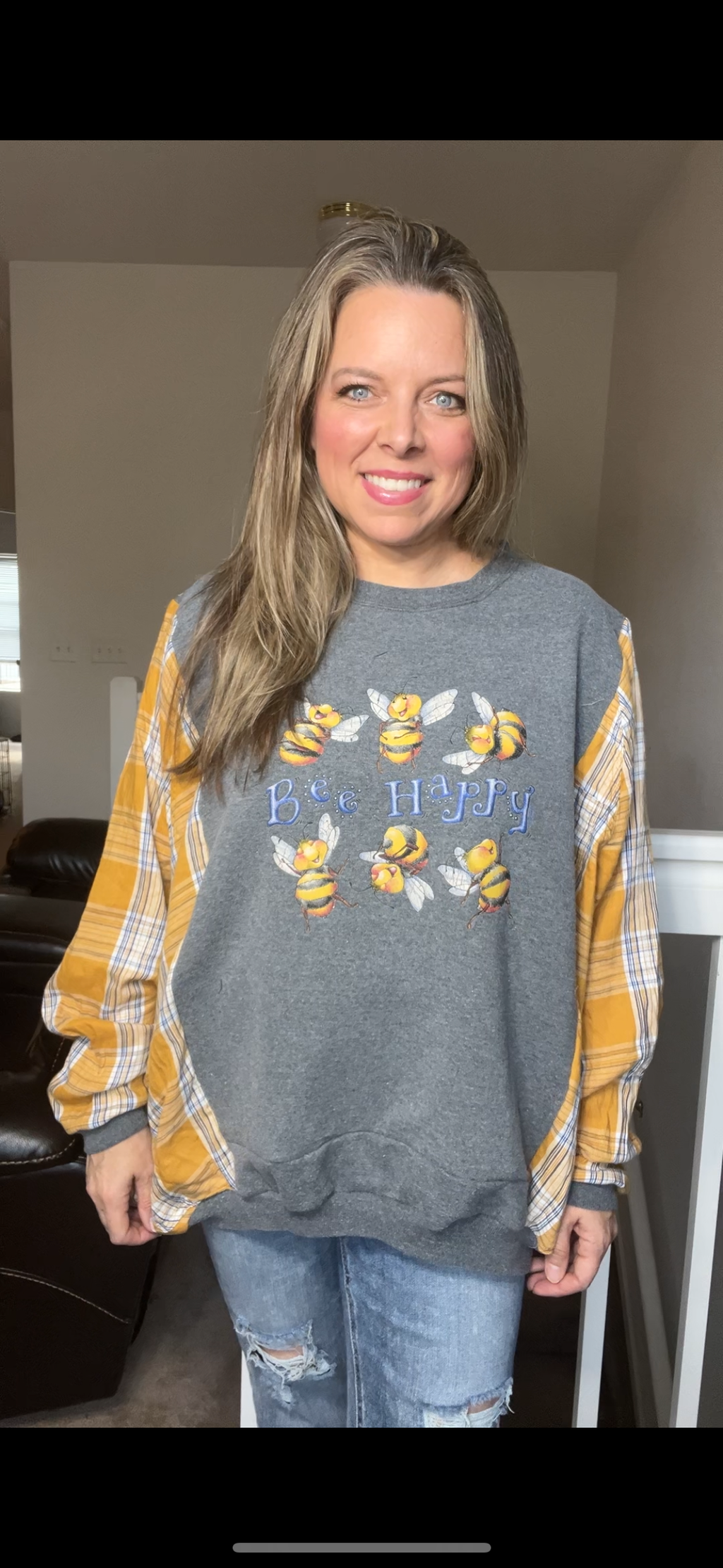 Upcycled Bee Happy – women’s 1X/2X - ￼ Midweight sweatshirt with thin flannel sleeves￼