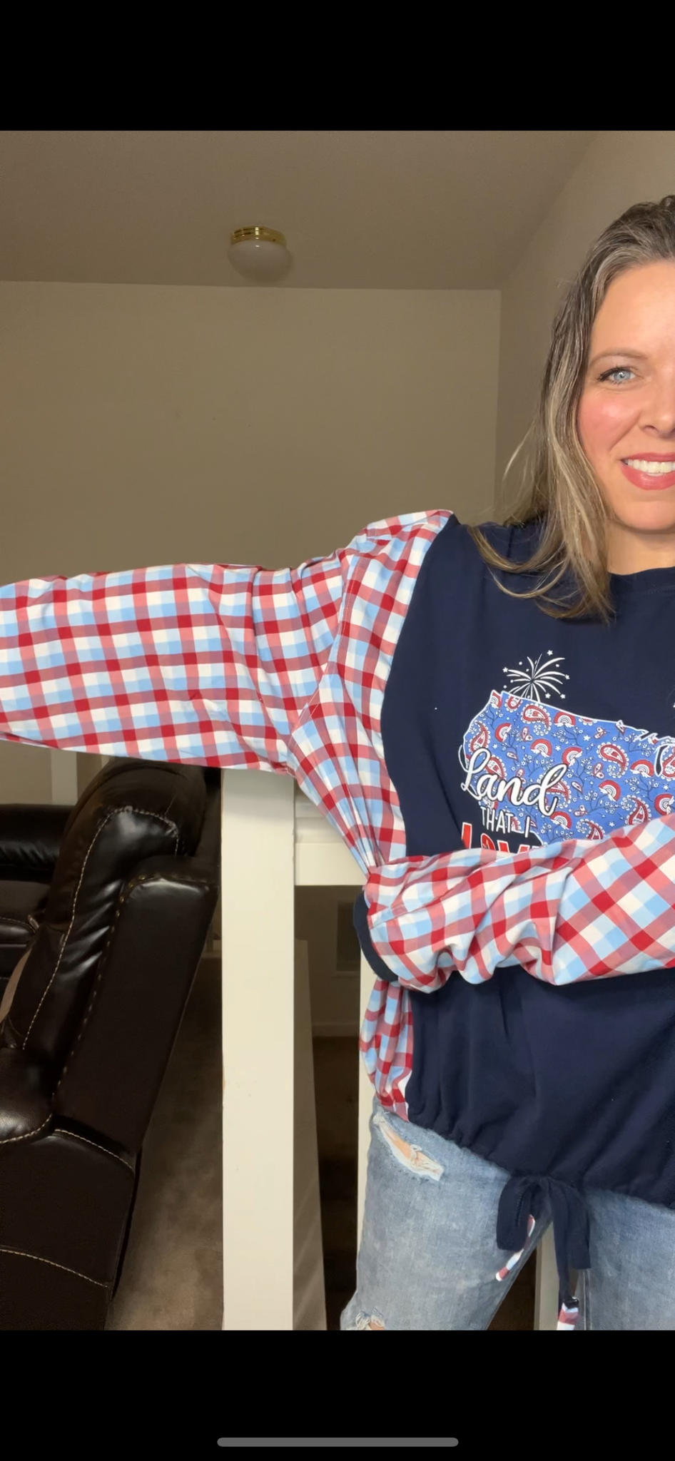 Upcycled Land I love – women’s 3X/4X T-shirt with cotton dress sleeves