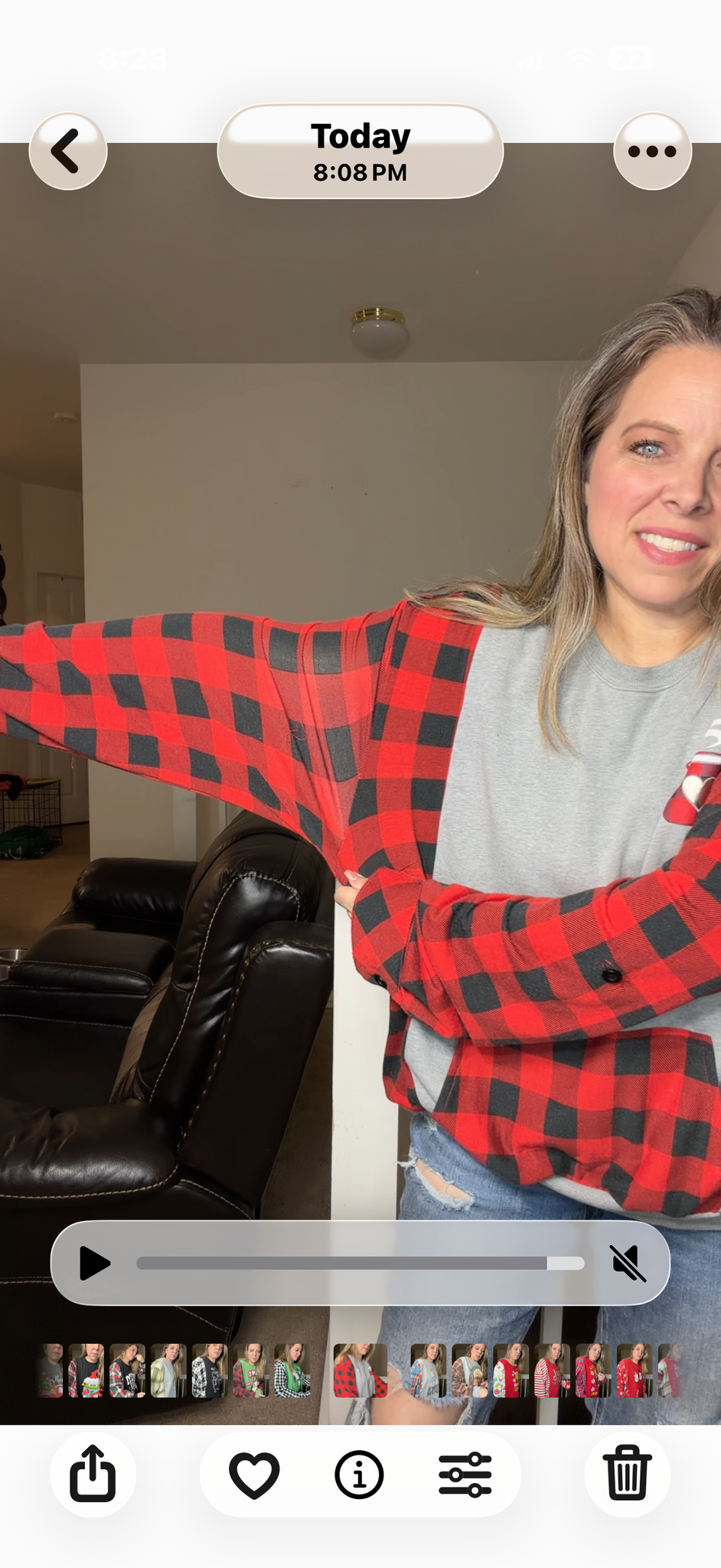 Upcycled Cocoa mug – women's XL thin sweatshirt with stretchy sleeves ￼