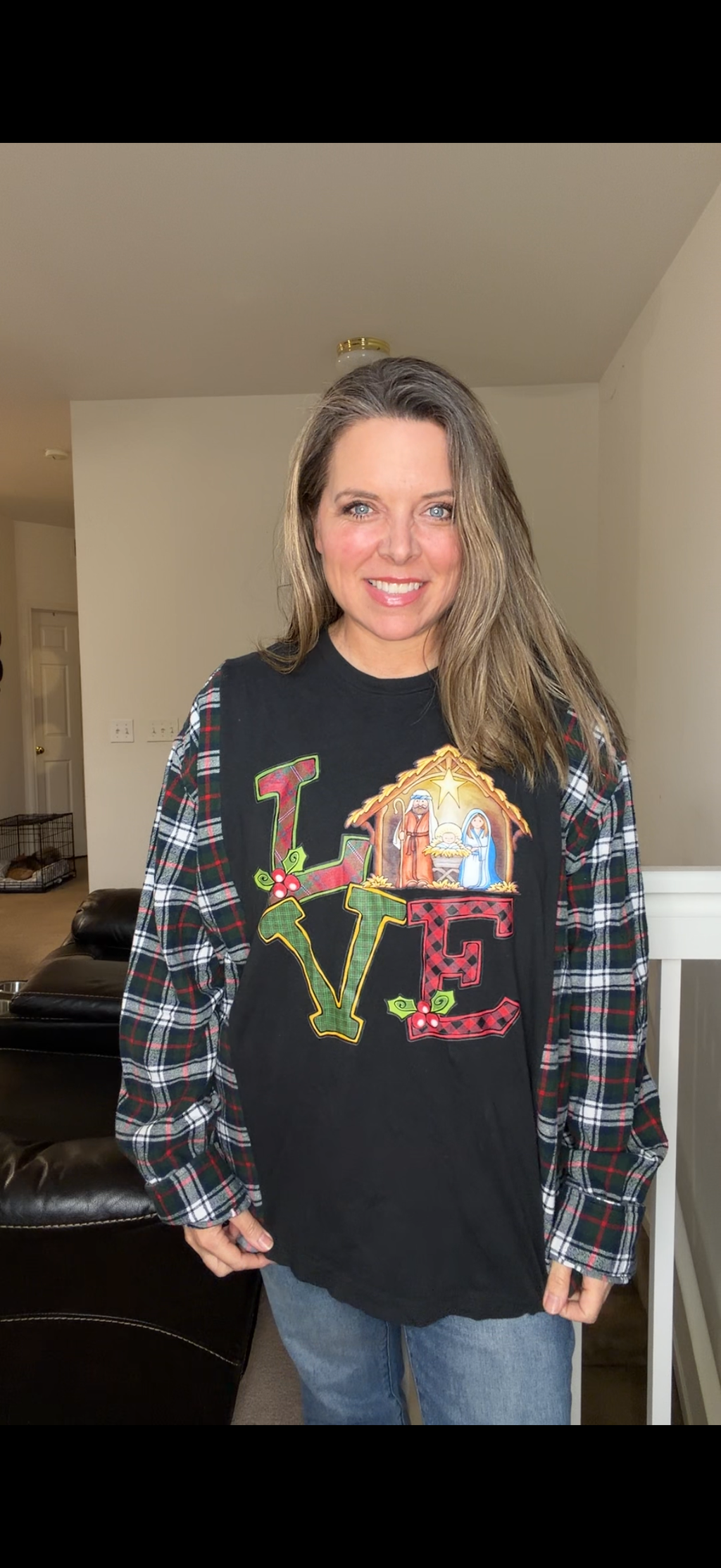 Upcycled Nativity - women's 2X T-shirt with flannel sleeves