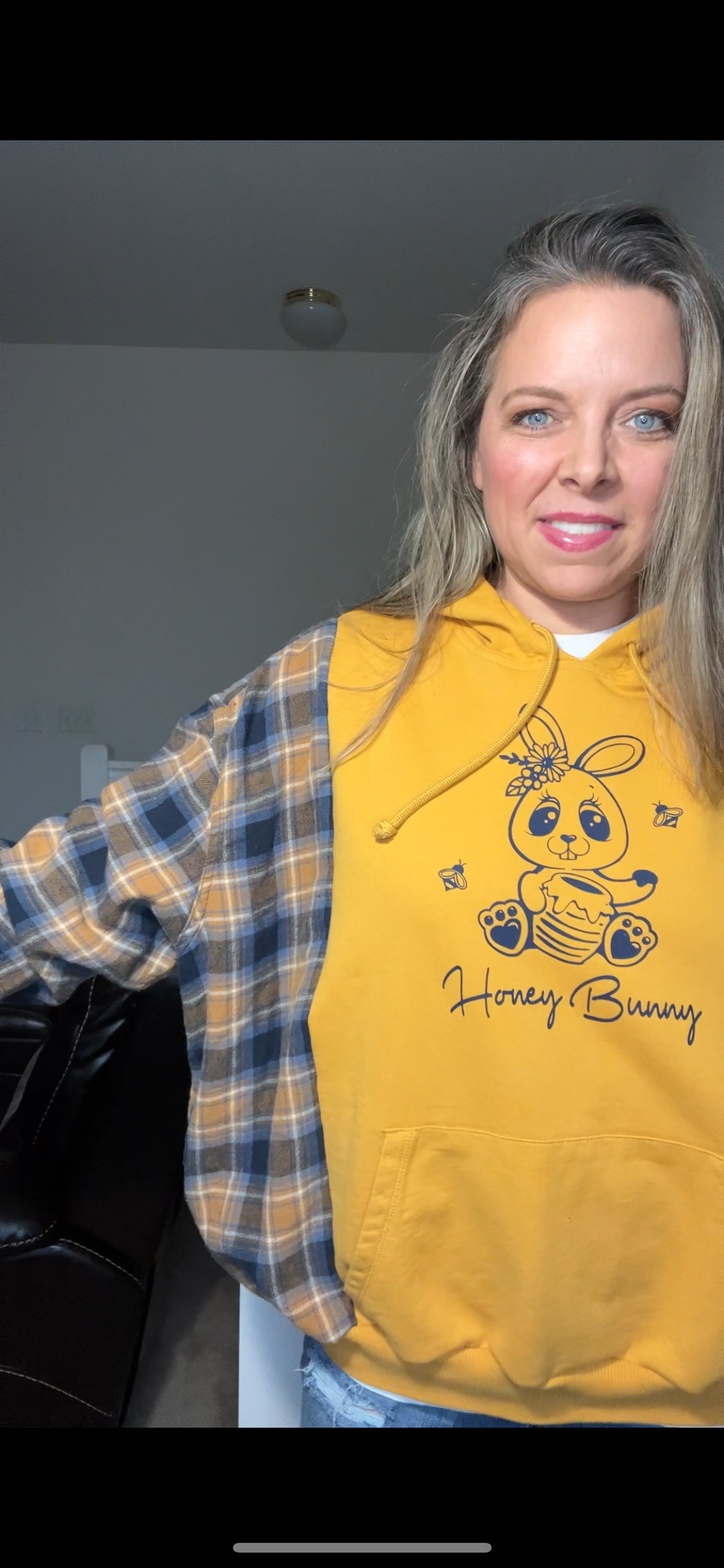 Upcycled Honey Bunny Yellow – women’s large – midweight sweatshirt with flannel sleeves￼