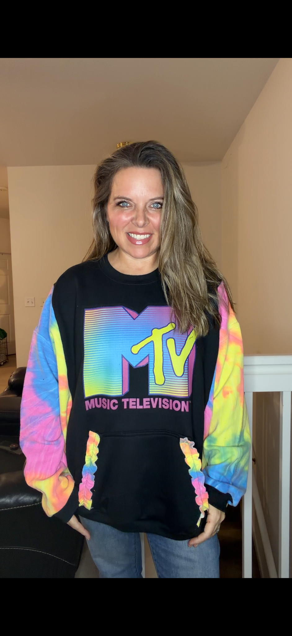 Upcycled MTV - women's 3X midweight sweatshirt with sweatshirt sleeves