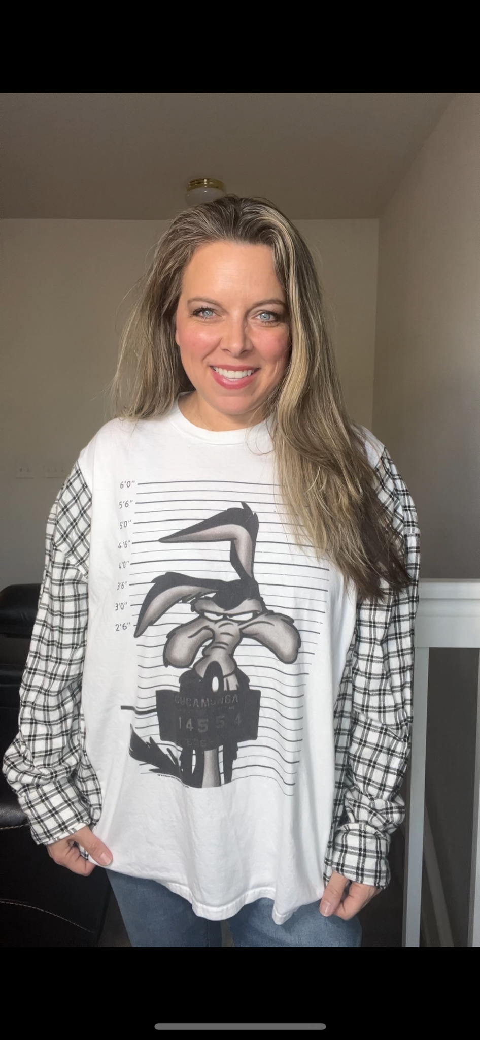 Upcycled Coyote – women’s 1X/2X T-shirt with flannel sleeves