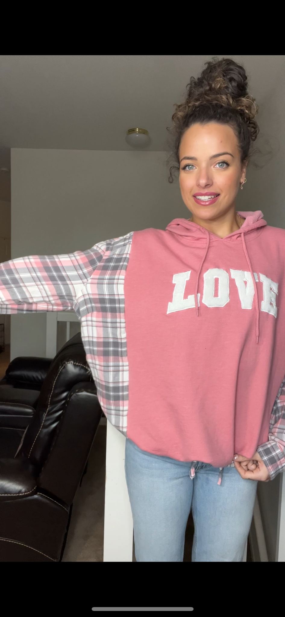 Upcycled Love – women’s 2X/3X – midweight sweatshirt with flannel sleeves ￼