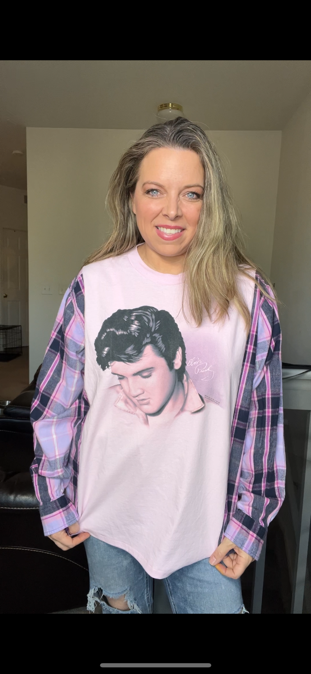 Upcycled Elvis – women’s 3X T-shirt with thin flannel sleeves