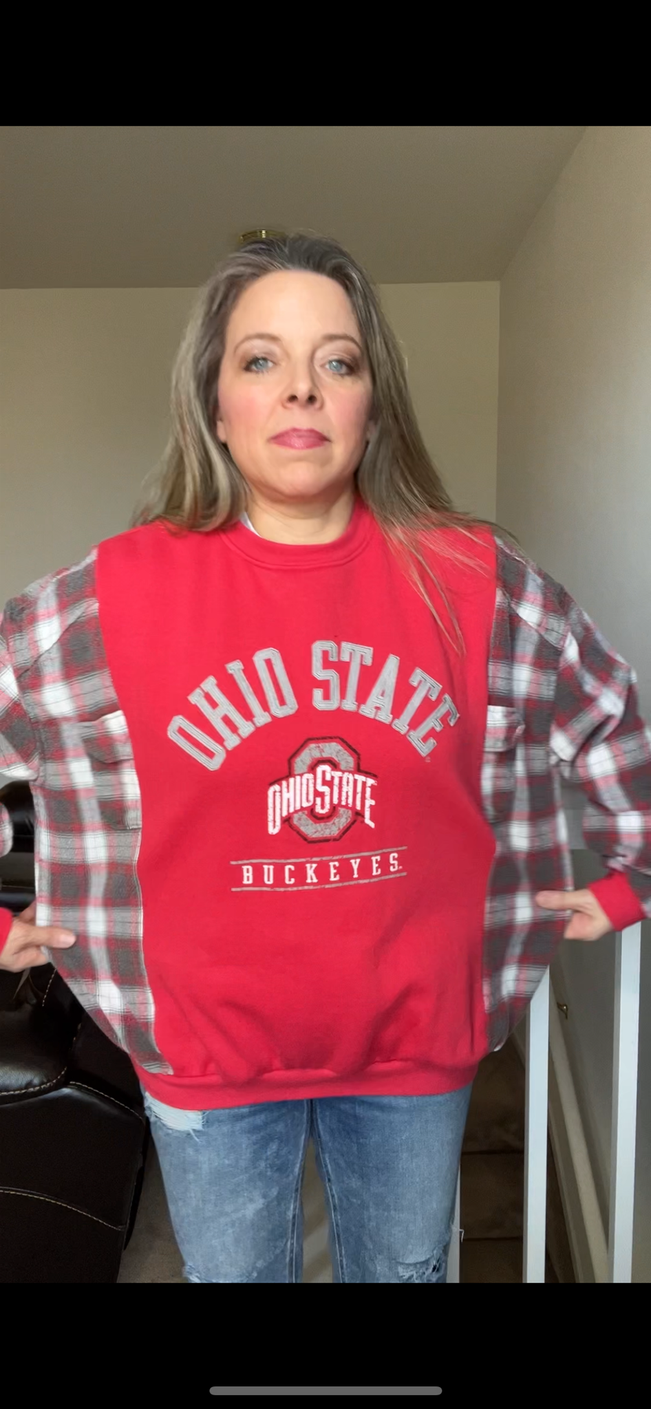 Upcycled Ohio State – women’s M/L – Midweight sweatshirt with flannel sleeves￼