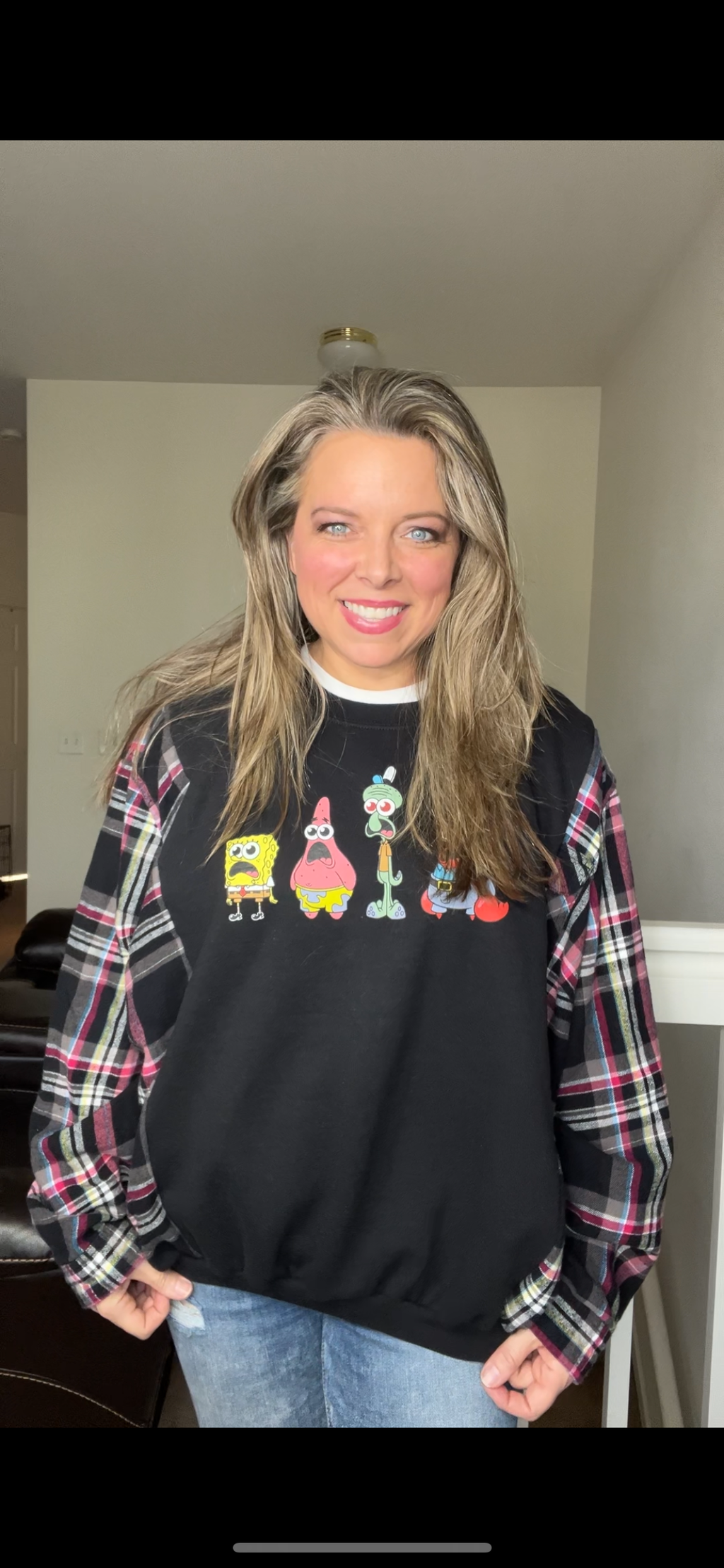 Upcycled SpongeBob – women’s XL – midweight sweatshirt with flannel sleeves ￼