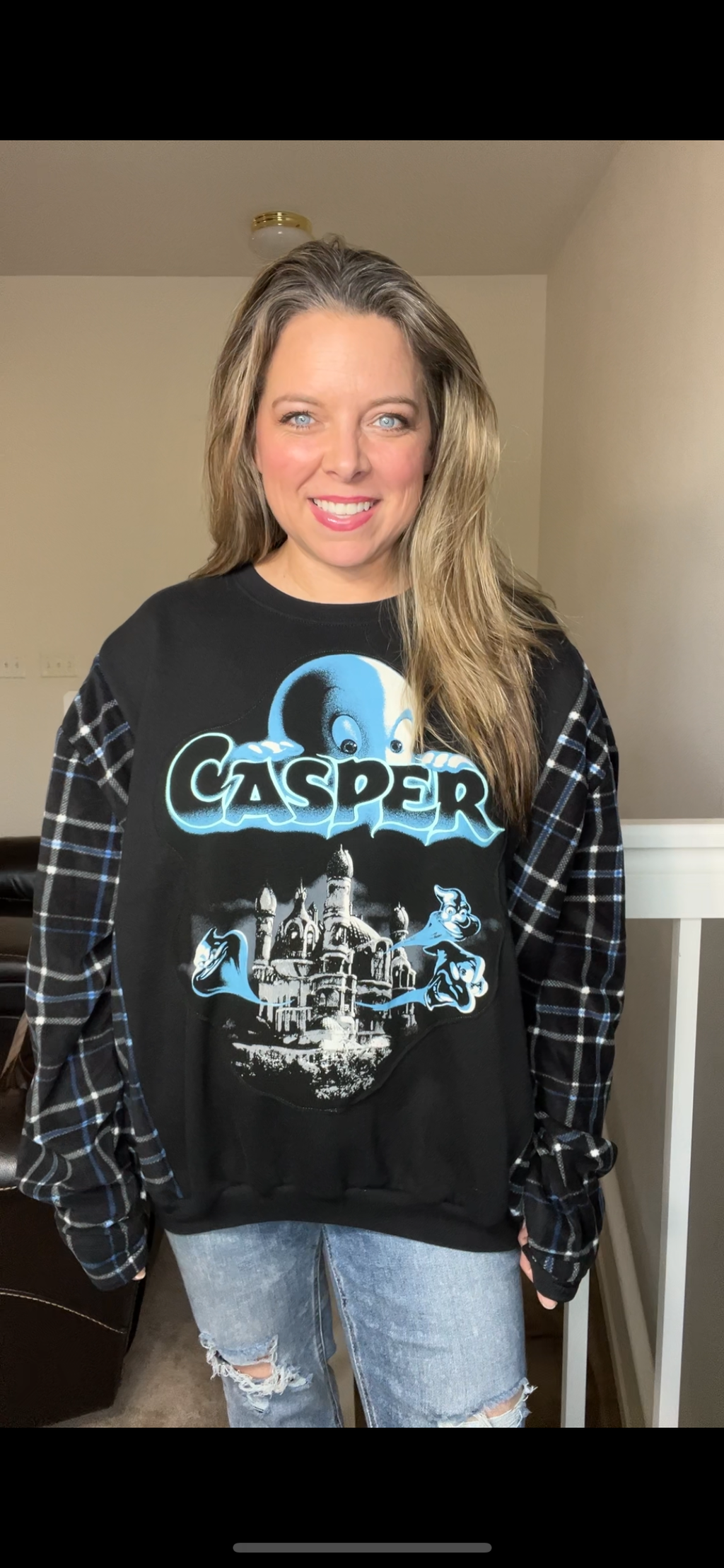 Upcycled Casper – women’s XL/1X – midweight sweatshirt with fleece sleeves￼