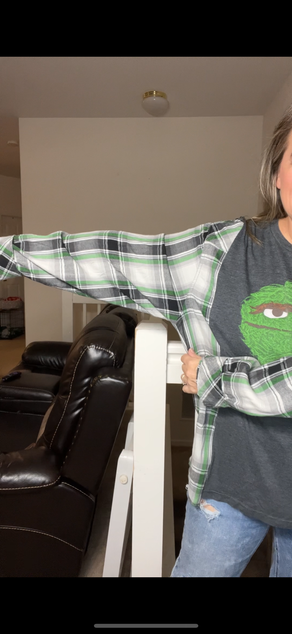 Upcycled Grouchy – women’s large T-shirt with cotton sleeves