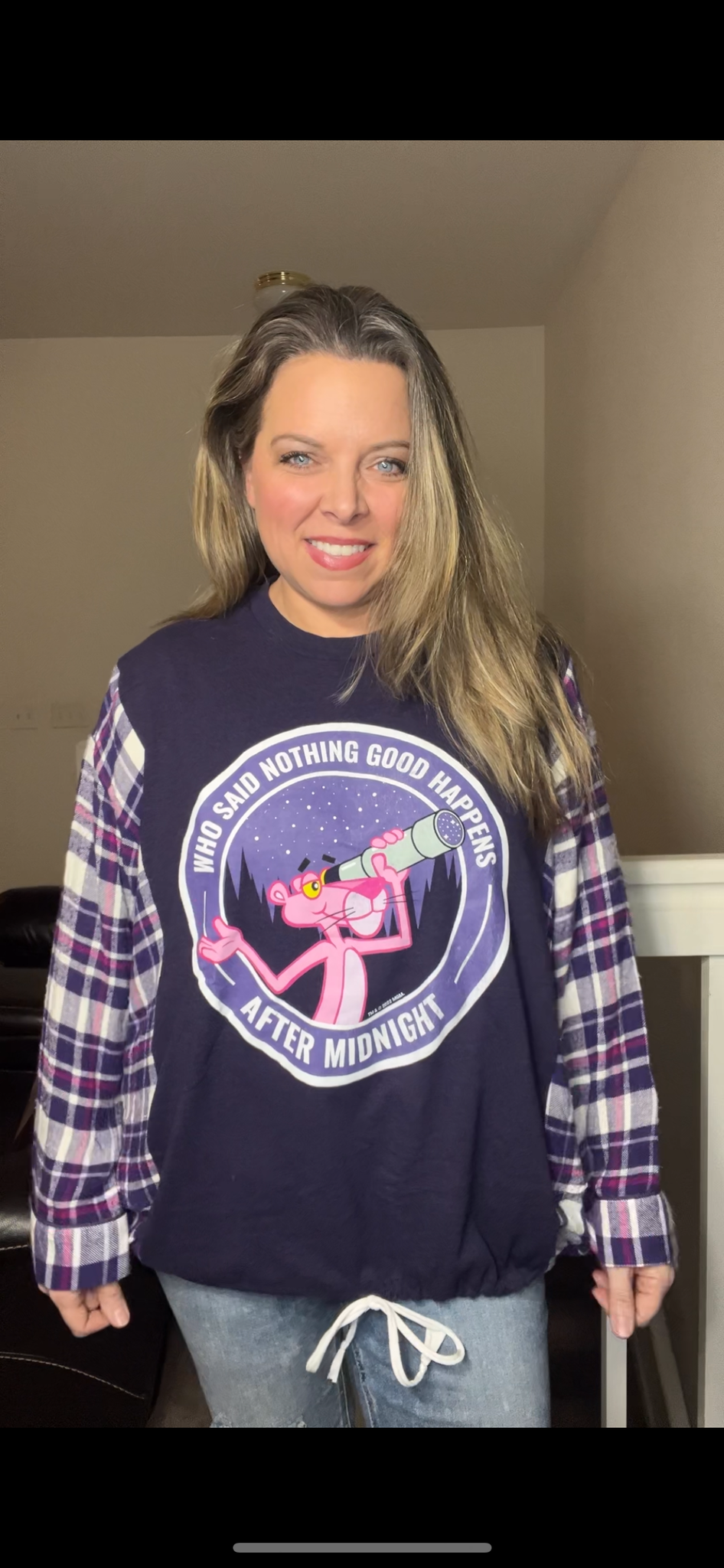 Upcycled Pink panther – women’s 1X/2X – T-shirt with flannel sleeves