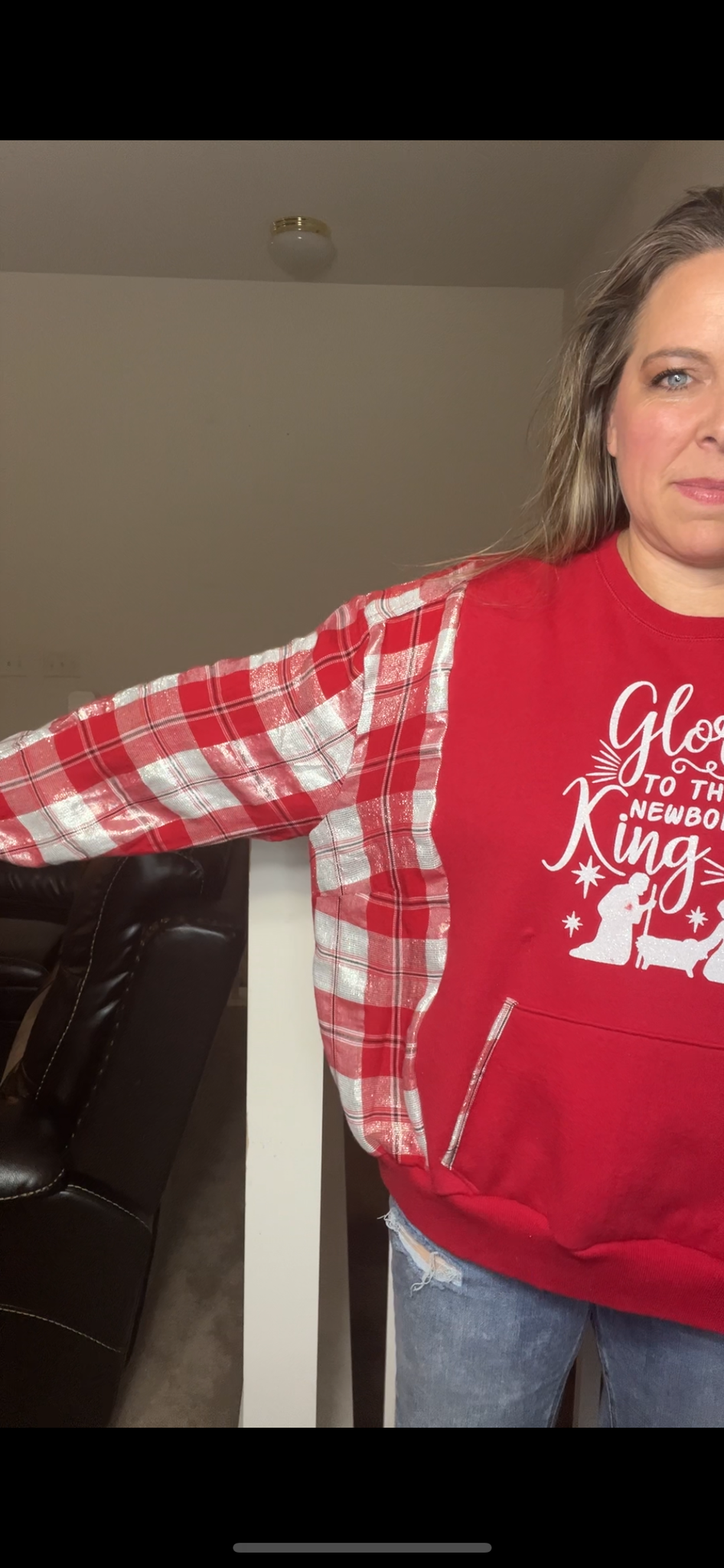 Upcycled King – women’s medium/large – midweight sweatshirt with flannel sleeves