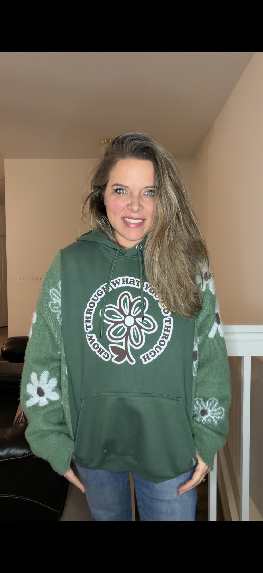 Upcycled Grow - women's 2X midweight sweatshirt with soft sweater sleeves ￼