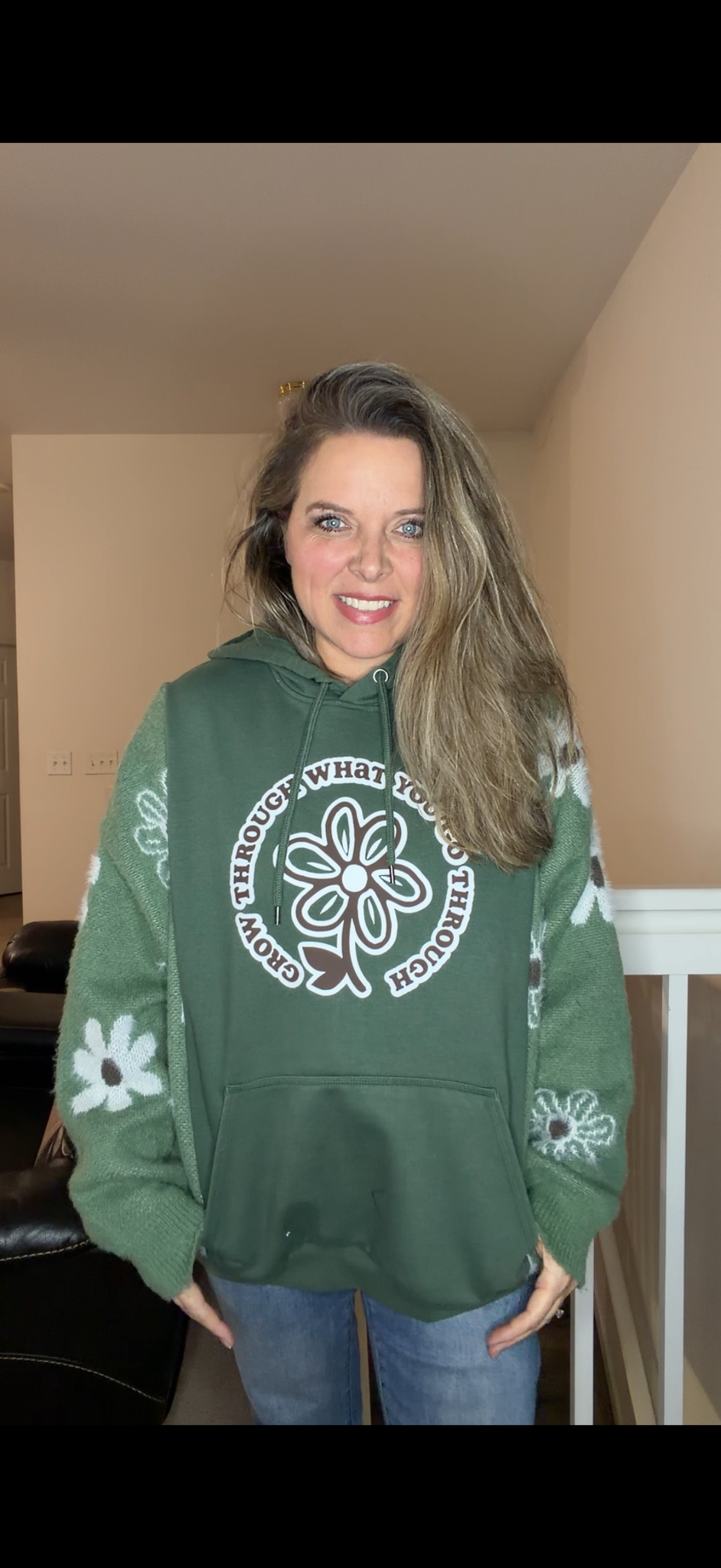 Upcycled Grow - women's 2X midweight sweatshirt with soft sweater sleeves ￼