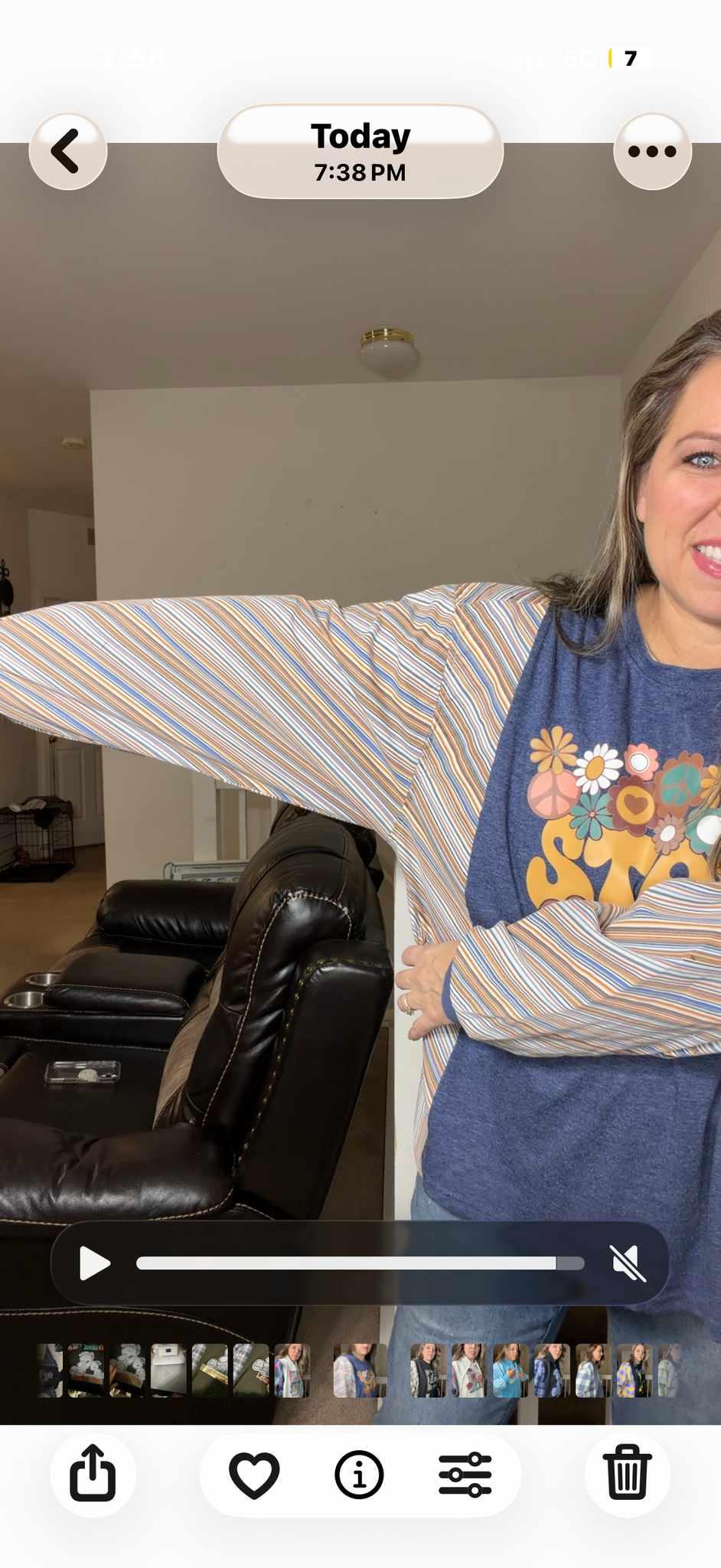 Upcycled Groovy - women's XL T-shirt with cotton sleeves ￼