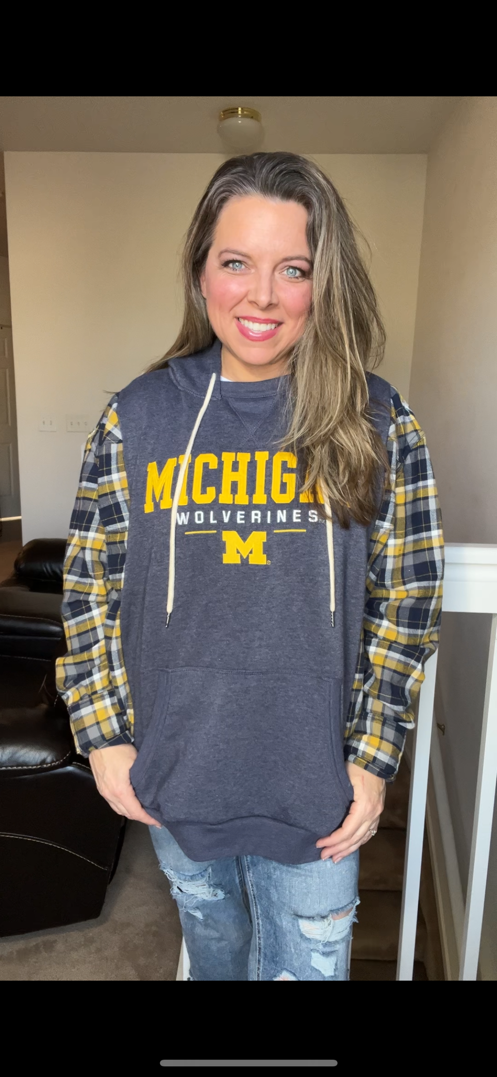 Upcycled UofM – women’s 1X – soft thick sweat, shirt with flannels leads￼