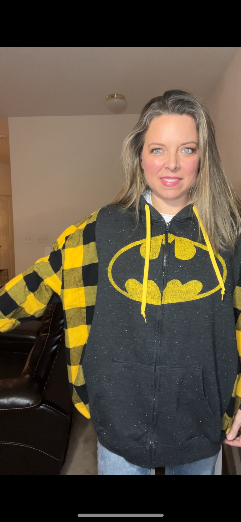 Upcycled Batman zip – women’s 2X – midweight sweatshirt with flannel sleeves￼