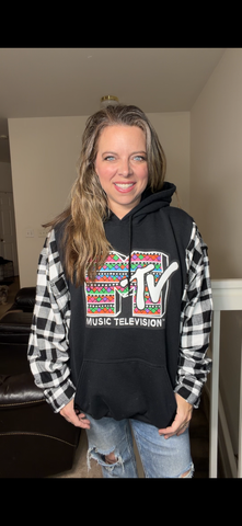 Upcycled MTV - women's 3X midweight sweatshirt with flannel sleeves ￼