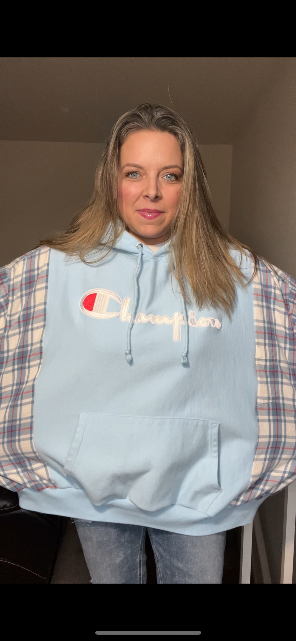 Upcycled Champion blue – women’s 3X – heavy thick sweatshirt with flannel sleeves￼