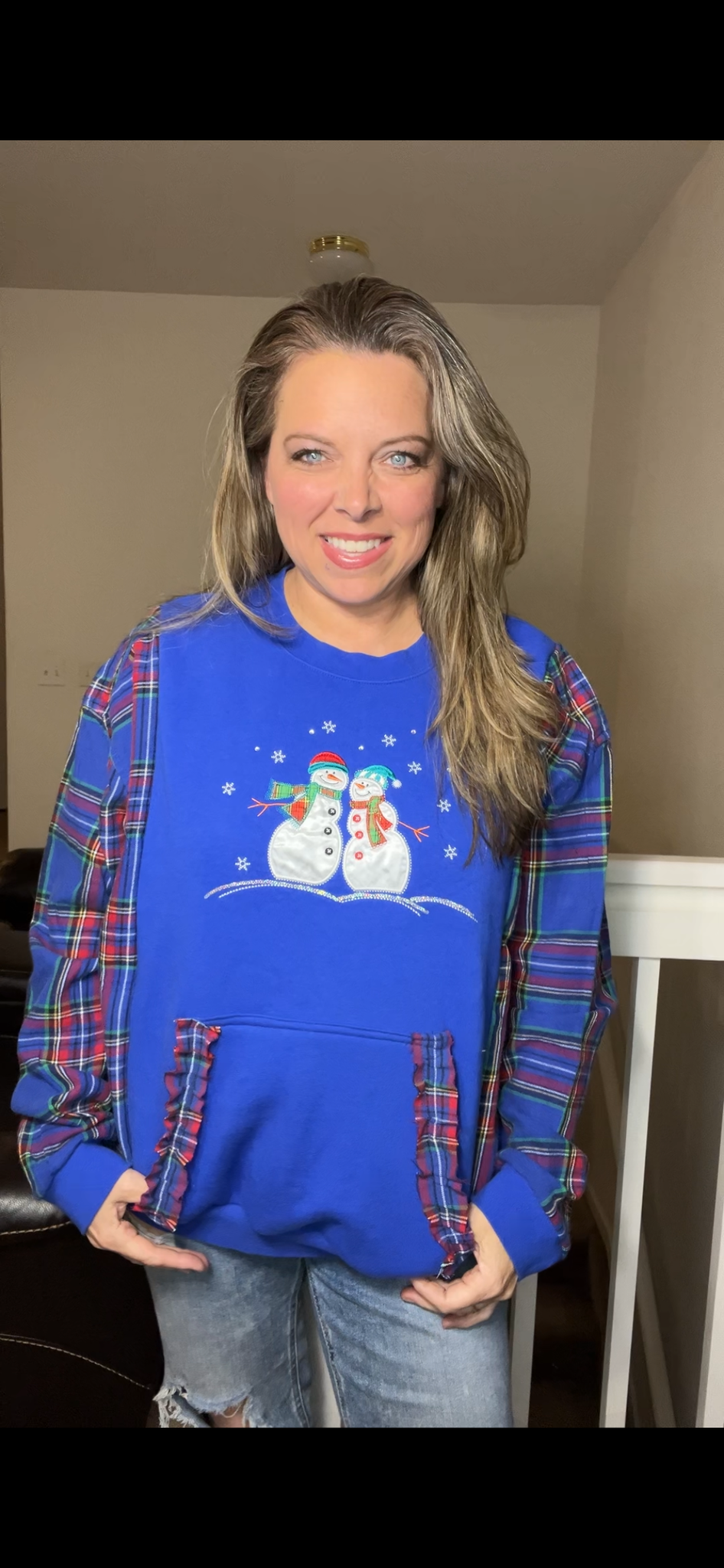 Upcycled Snowman blue – women’s medium/large midweight sweatshirt with flannel sleeves