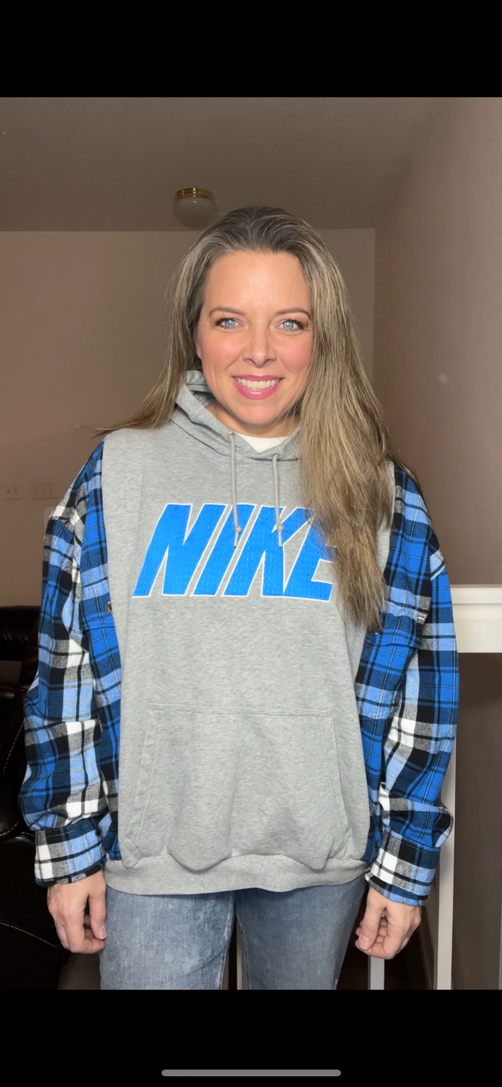 Nike Blue – women’s large – thick sweatshirt with flannel sleeves ￼