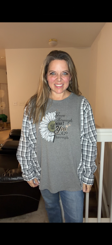 Upcycled Grow Through - women's XL/1X T-shirt with cotton sleeves