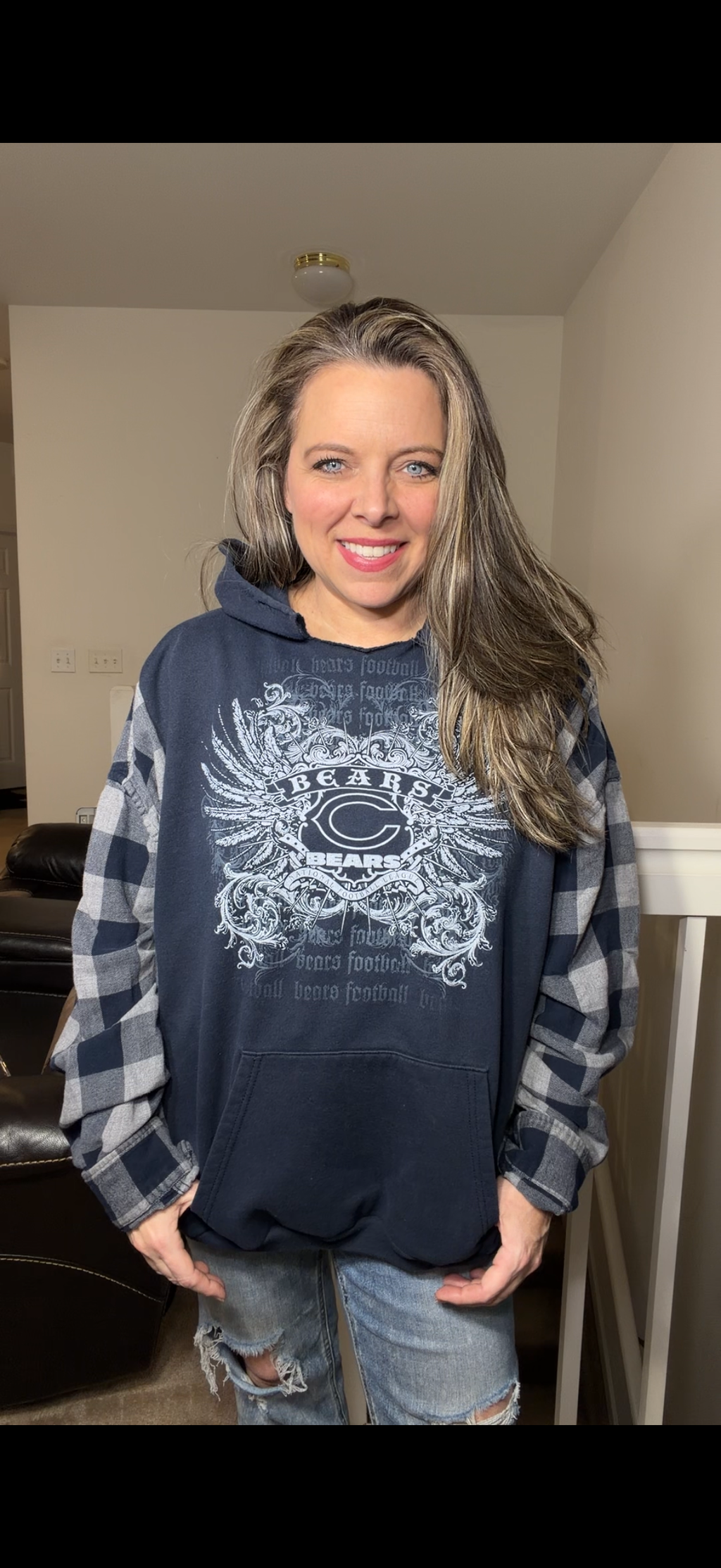 Upcycled Chicago Bears – women's 2X/3X midweight sweatshirt with flannel sleeves