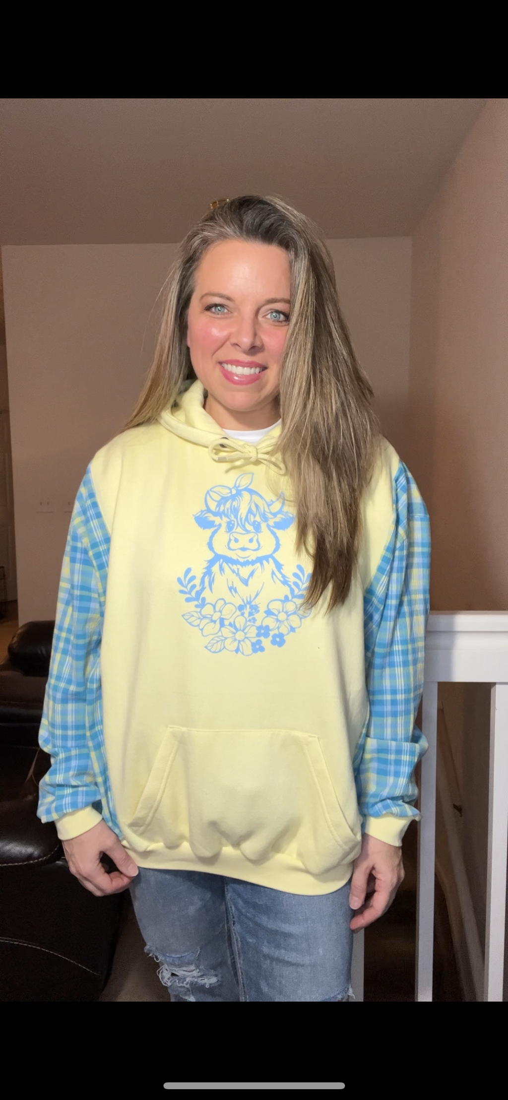 Upcycled Cow – women’s XL – midweight sweatshirt with textured cotton sleeves￼