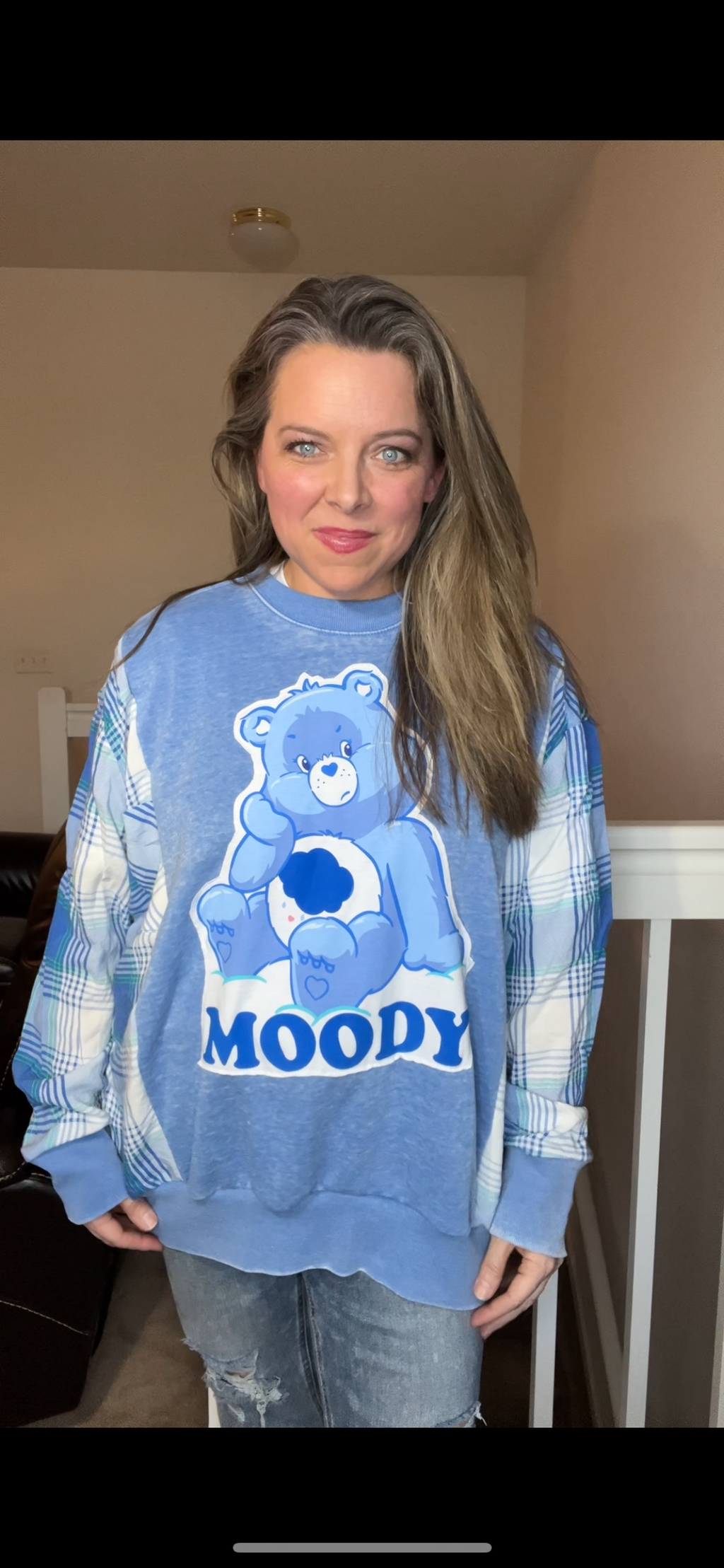 Upcycled Moody – women’s 1X/2X – midweight sweatshirt with thin flannel sleeves￼