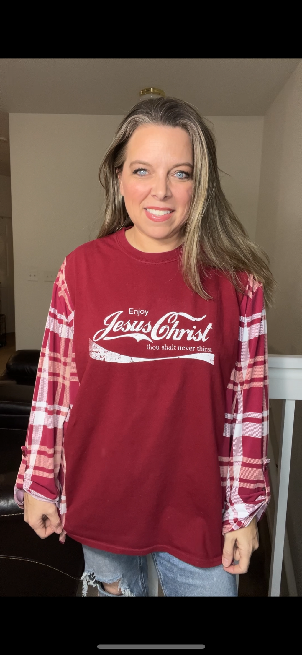 Upcycled Jesus – women’s 1X T-shirt with stretchy sleeves