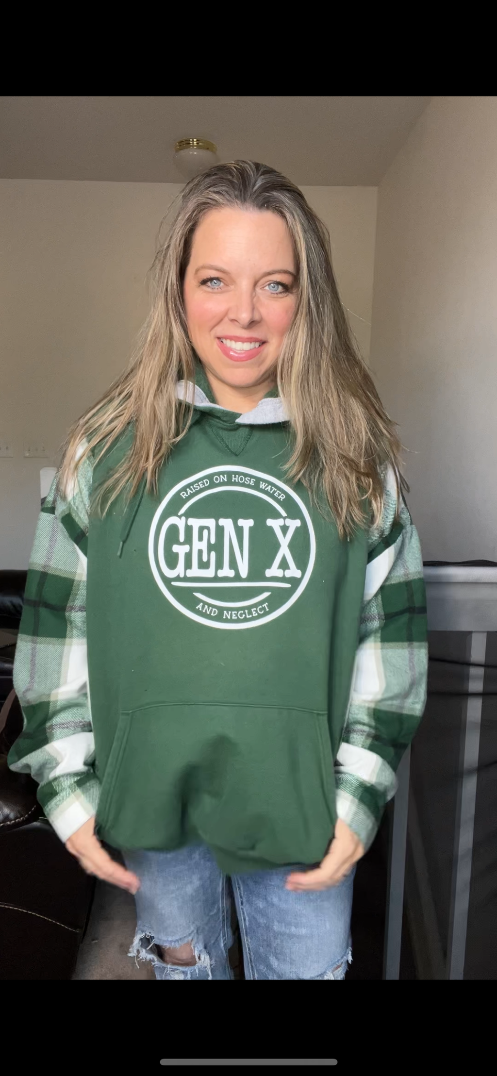 Upcycled Gen X green – women’s 1X/2X midweight sweatshirt with thick flannel sleeves