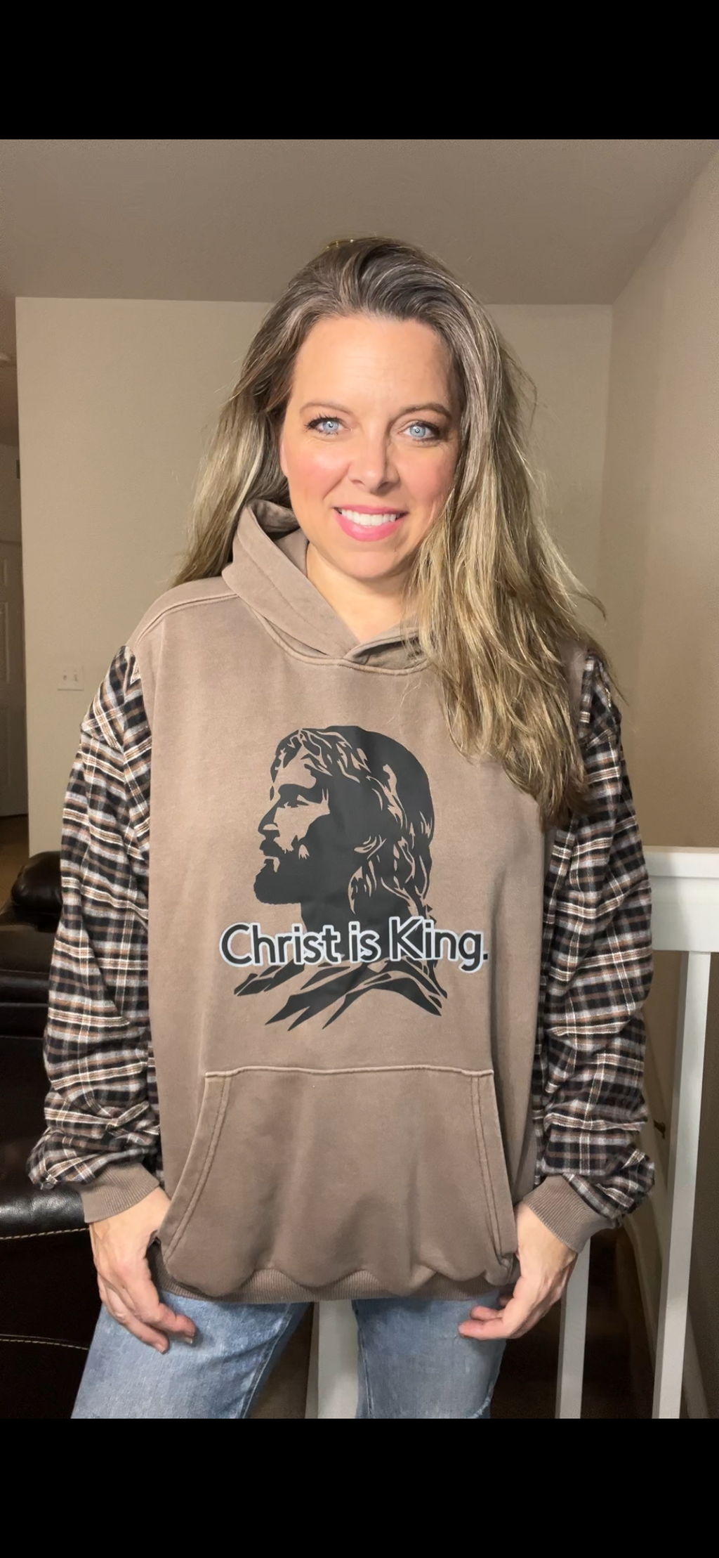 Upcycled King – women’s 2X midweight sweatshirt with the flannel sleeves