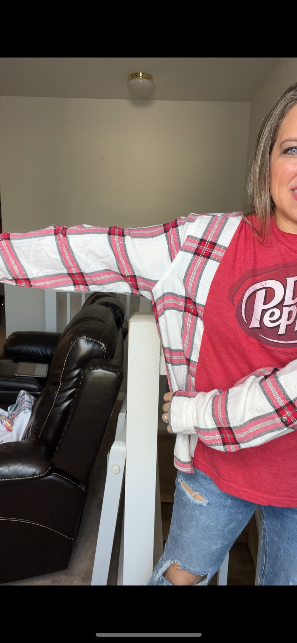 Upcycled Dr Pepper – women’s XL T-shirt with thin flannel sleeves