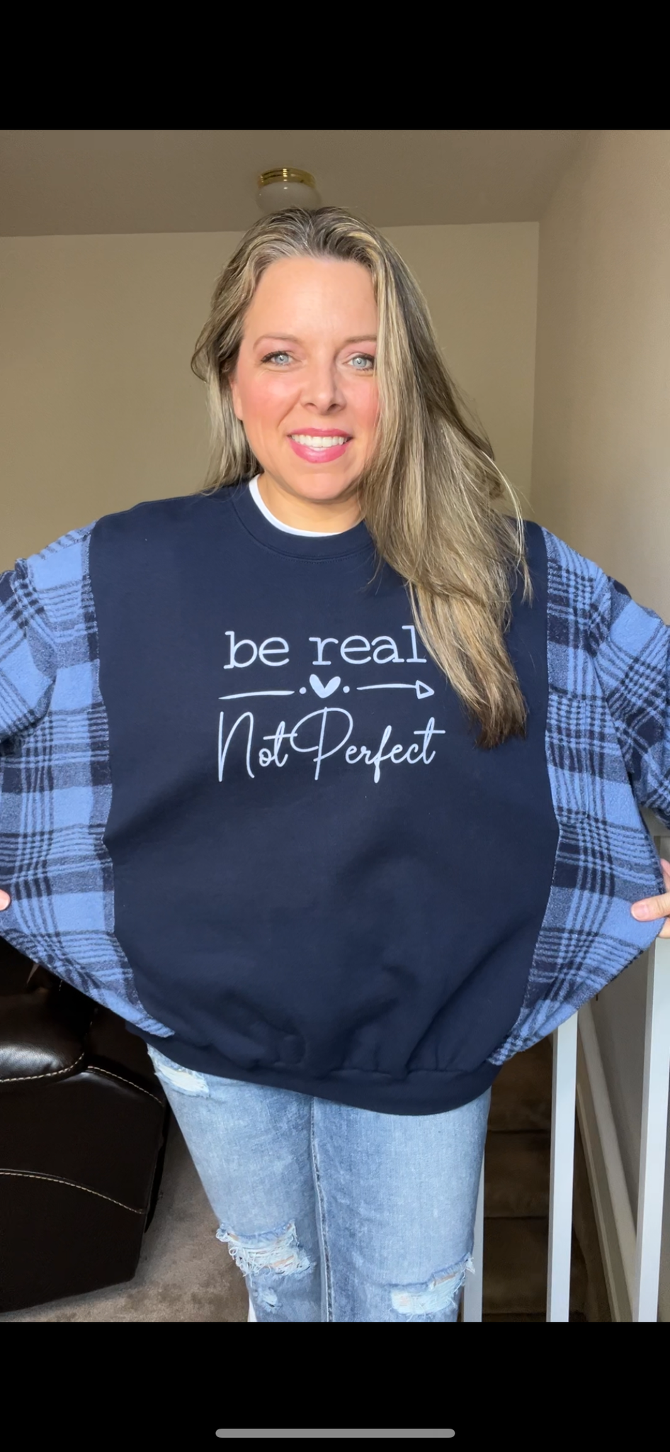 Upcycled Not Perfect – woman’s L/XL midweight sweatshirt with stretch fleece sleeves￼