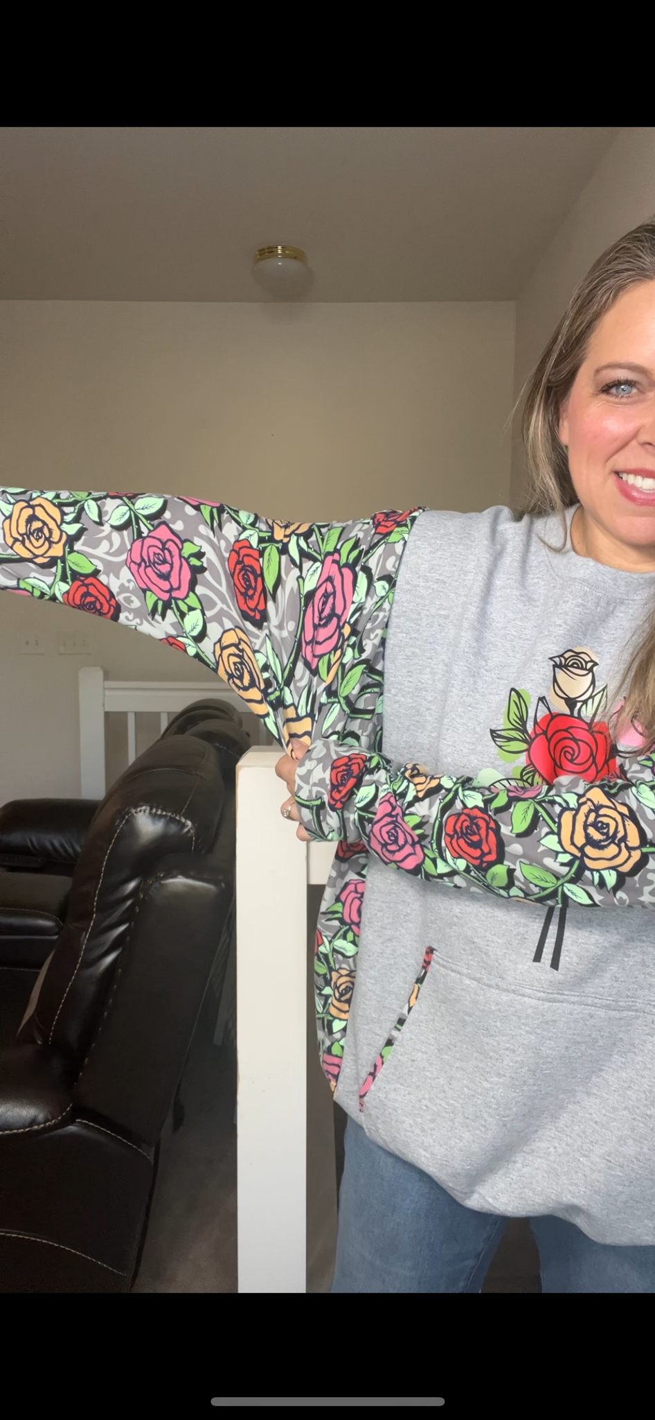 Upcycled Flowers – women’s 3X midweight sweatshirt with stretchy sleeves