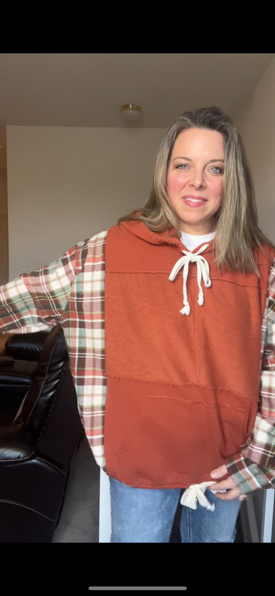 Upcycled Plain orange – women’s XL/1X – midweight sweatshirt with flannel sleeves￼