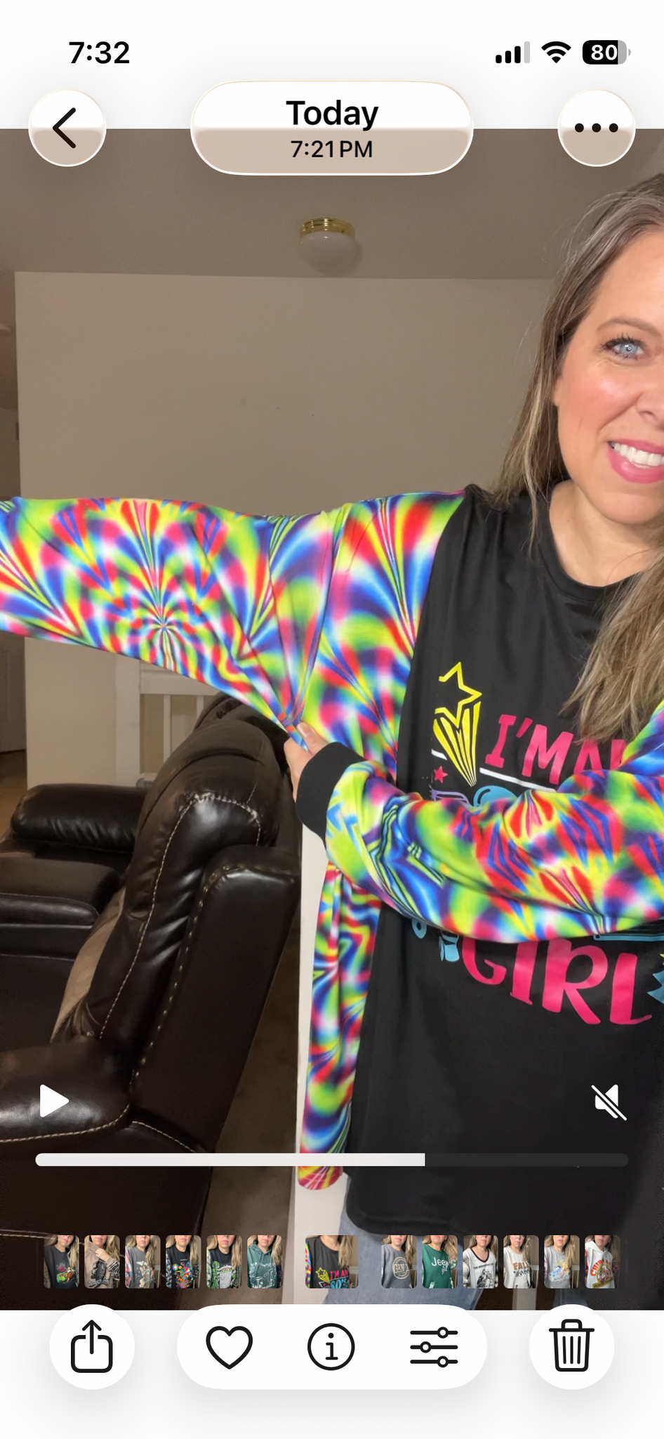 Upcycled 80s girl – women’s 4X stretchy T-shirt with stretchy sleeves