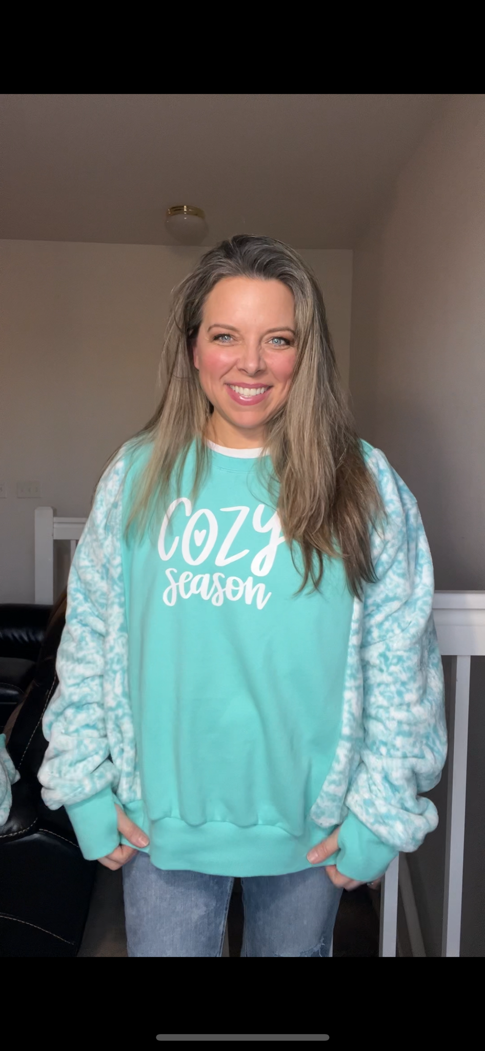 Upcycled Cozy - Woman’s XL – midweight sweatshirt with fuzzy, thick sleeves – accessories included￼