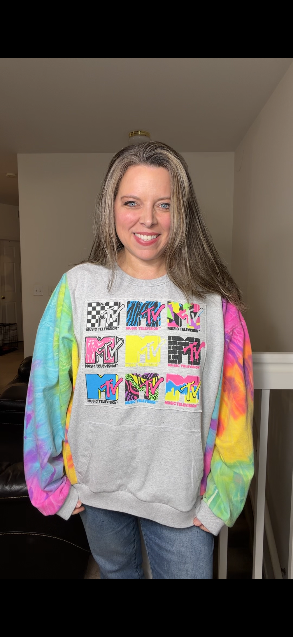 Upcycled MTV - women's XL midweight sweatshirt with sweatshirt sleeves