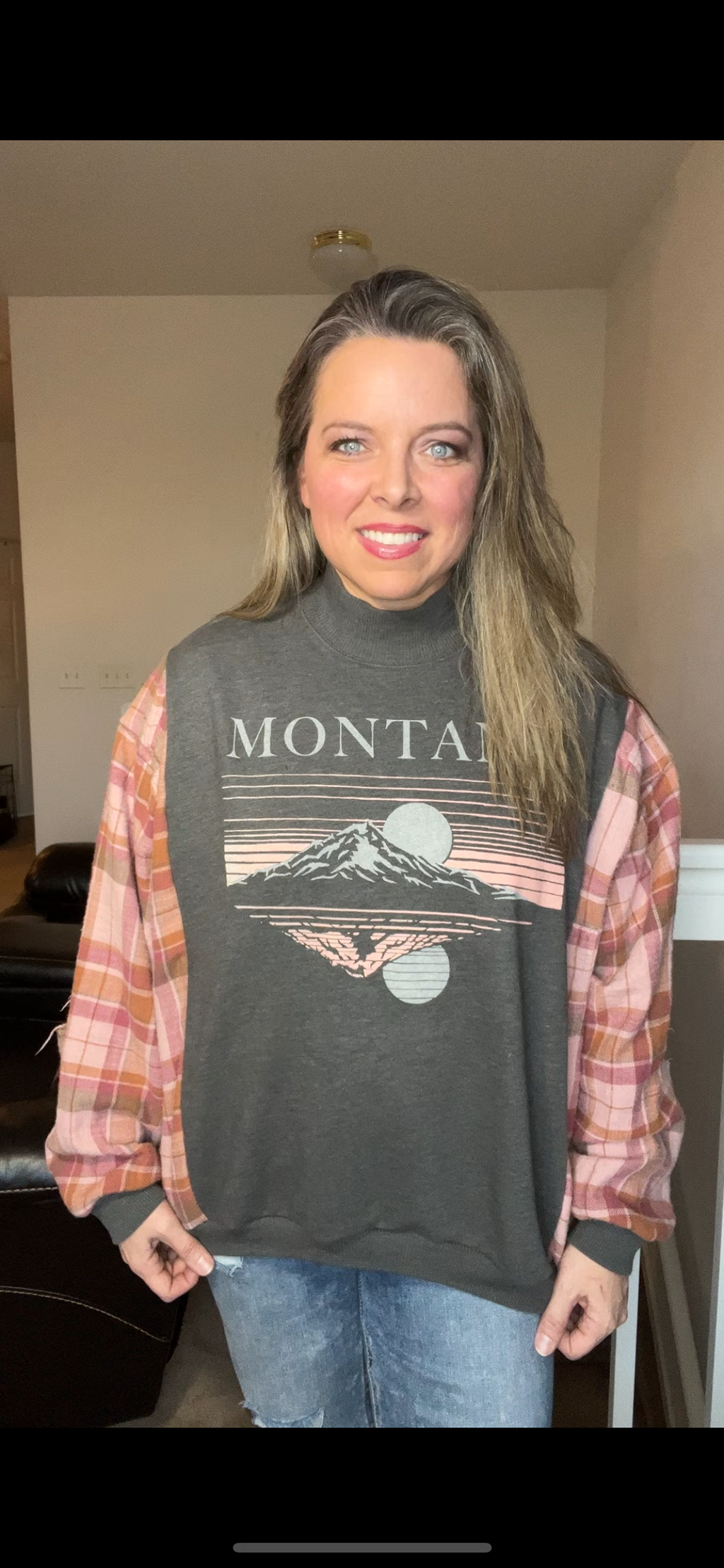 Upcycled Montana – women’s L/XL – midweight sweatshirt with distressed flannel sleeves￼