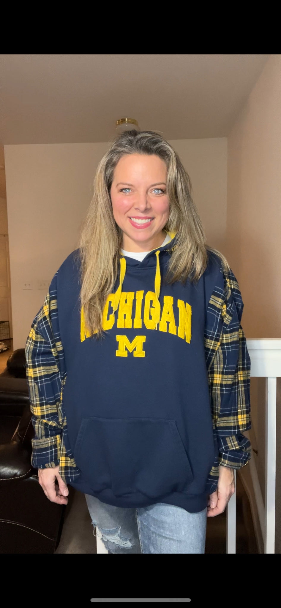 Upcycled UofM - woman’s 1X/2X - thick sweatshirt with flannel sleeves ￼