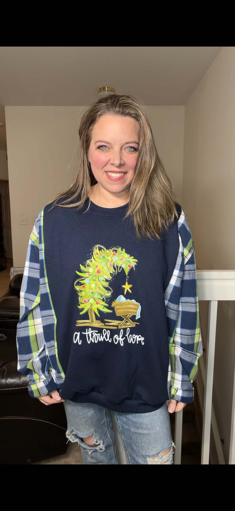 Upcycled Thrill of Hope – women's 2X midweight sweatshirt with cotton sleeves ￼