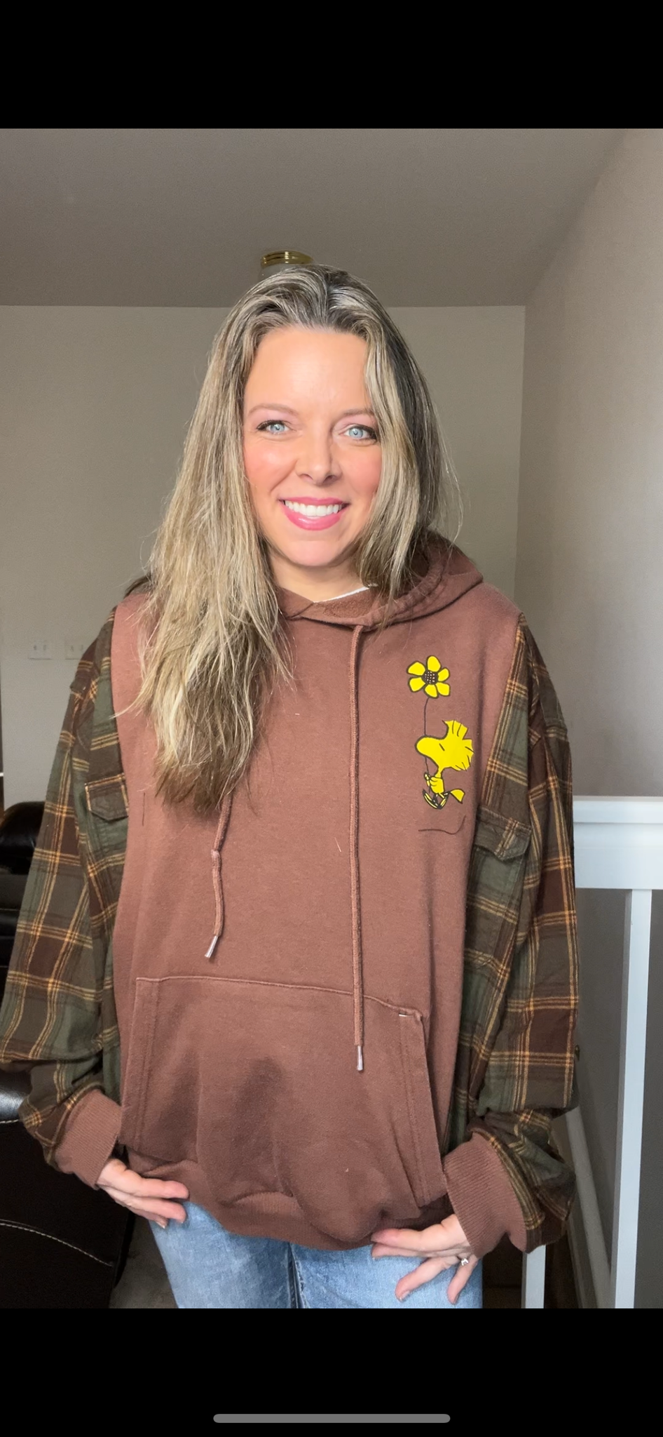 Upcycled Woodstock – women’s 1X – midweight sweatshirt with flannel sleeves￼